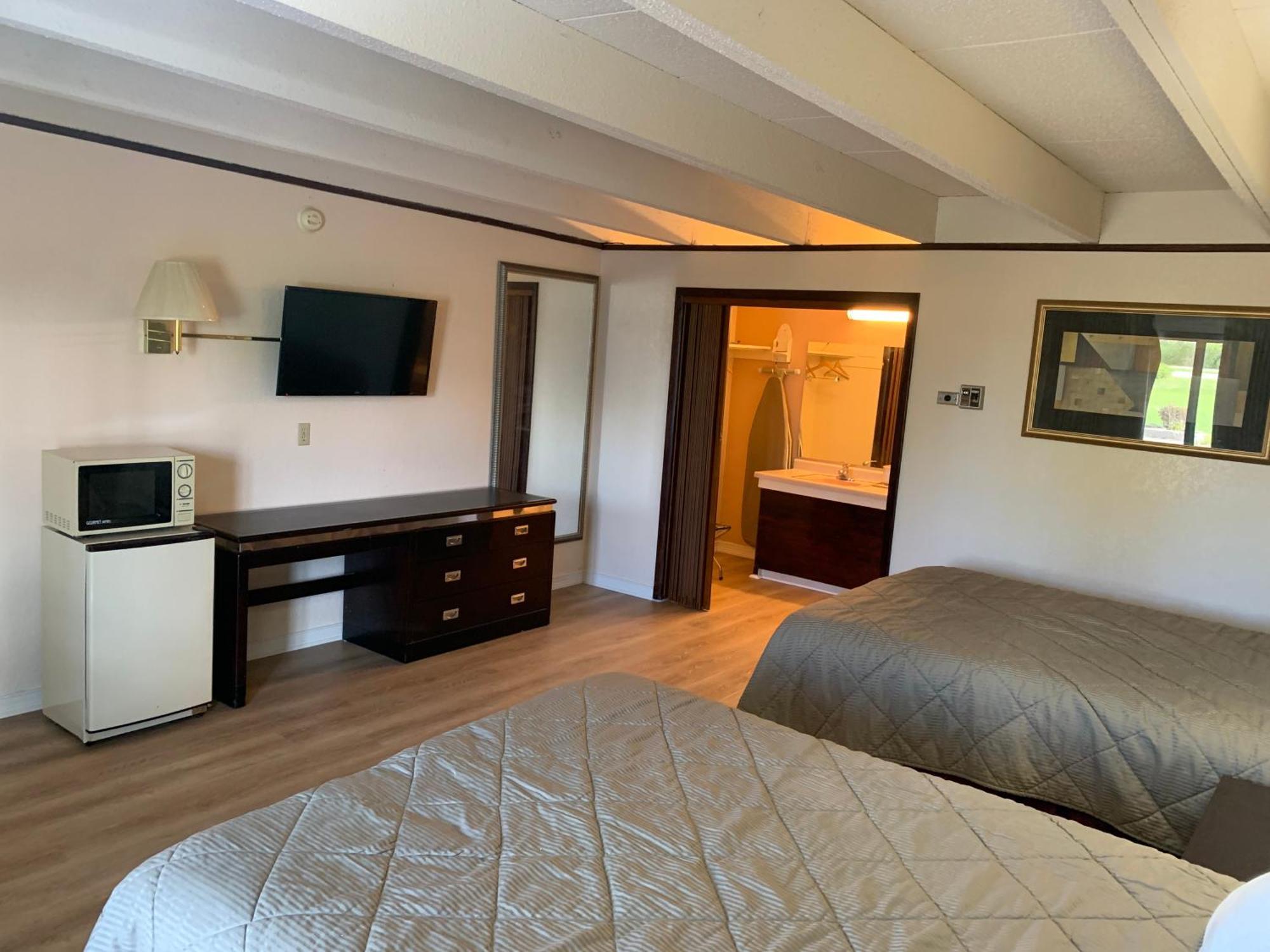 Tollway Inn Beloit South Beloit Экстерьер фото