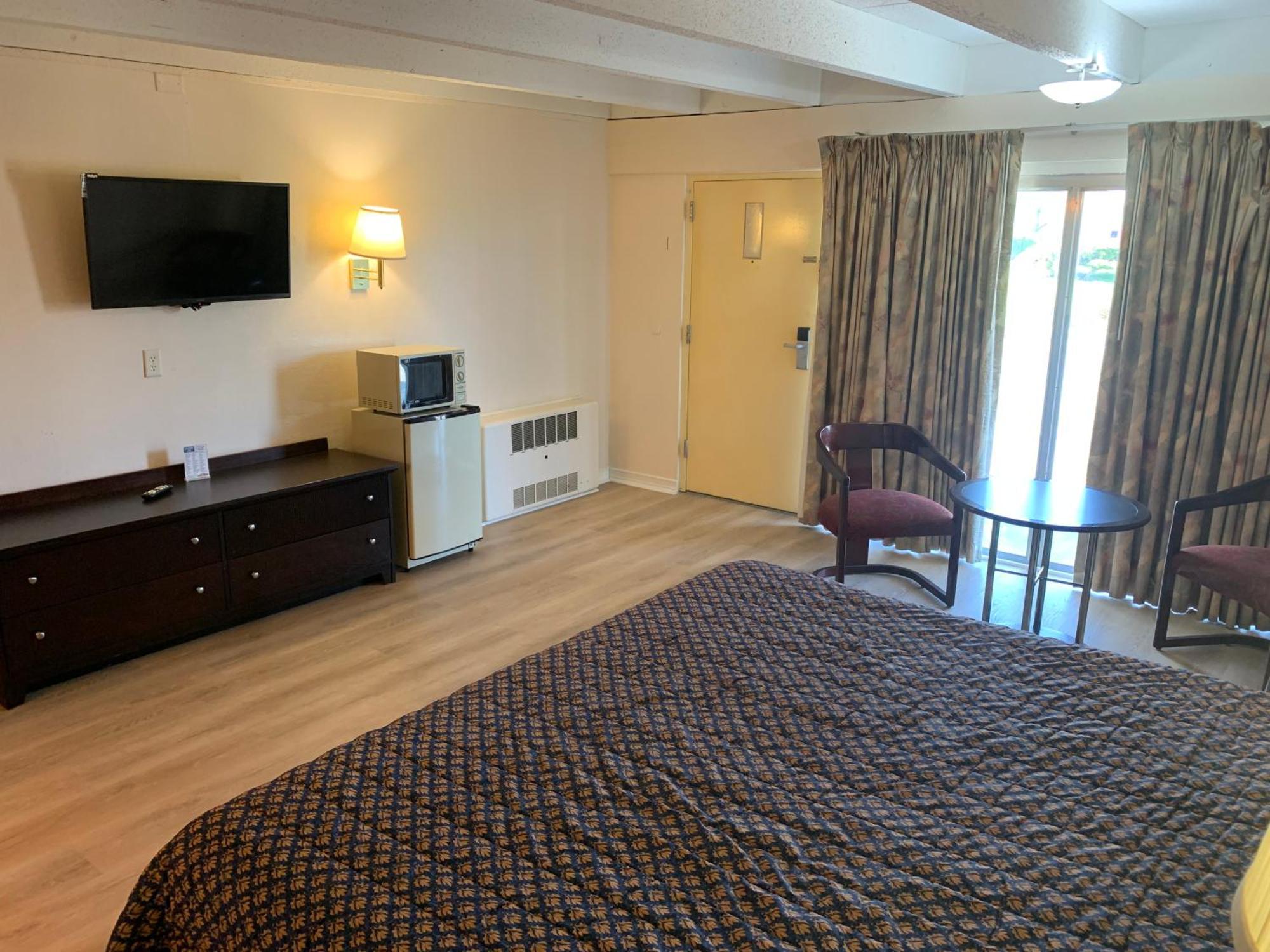 Tollway Inn Beloit South Beloit Экстерьер фото